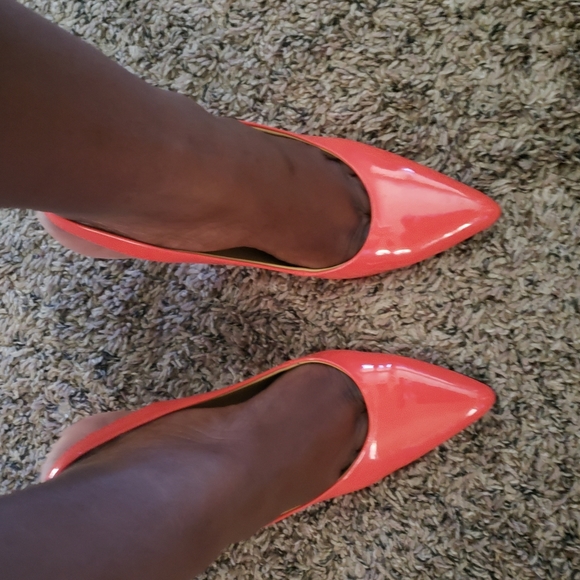 Heels - Picture 4 of 10